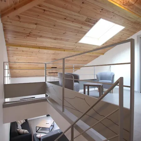 Joanesenea Bi بيت للعطل *