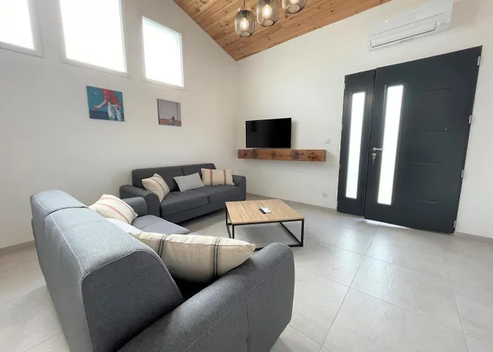 بيت للعطل Joanesenea Bi